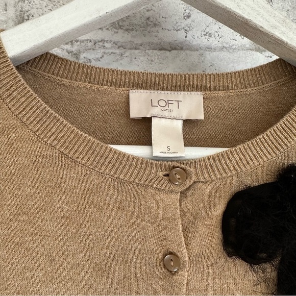 LOFT cardigan bow detail women’s size small camel tan - Picture 4 of 5
